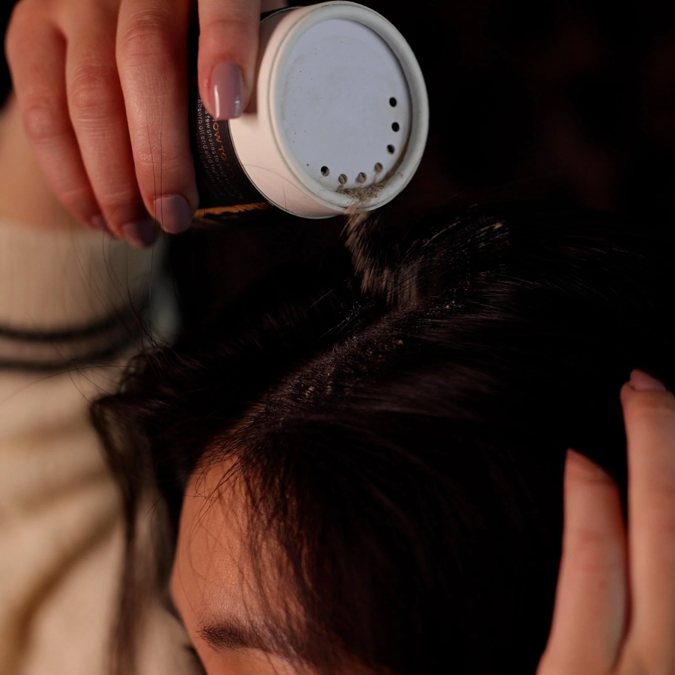 Vanilla Coconut Natural Dry Shampoo | VIORI - Image 6